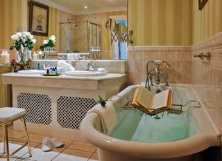 Отель Hayfield Manor Корк Номер с кроватью размера «king-size»-2